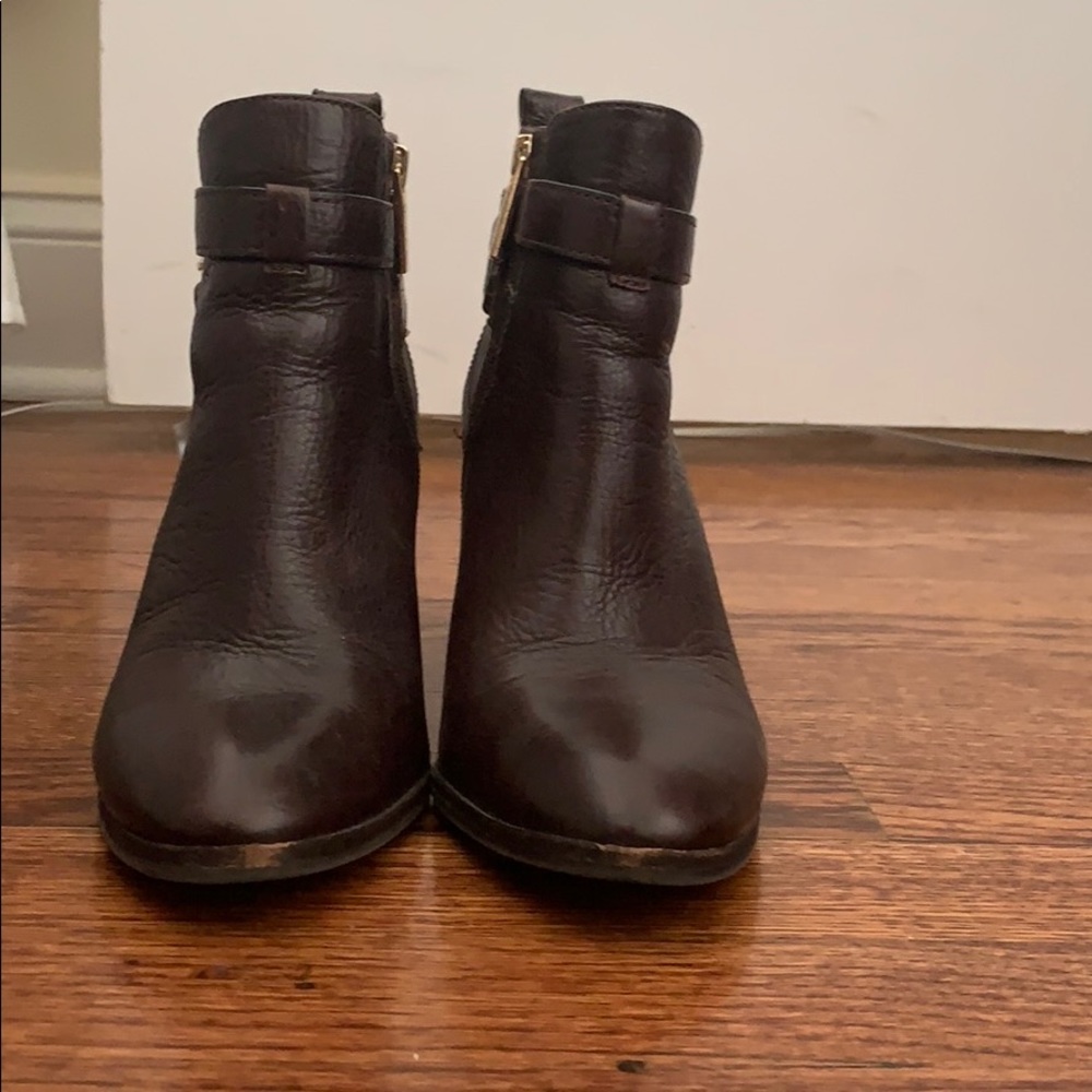 Boots - Picture 2 of 4